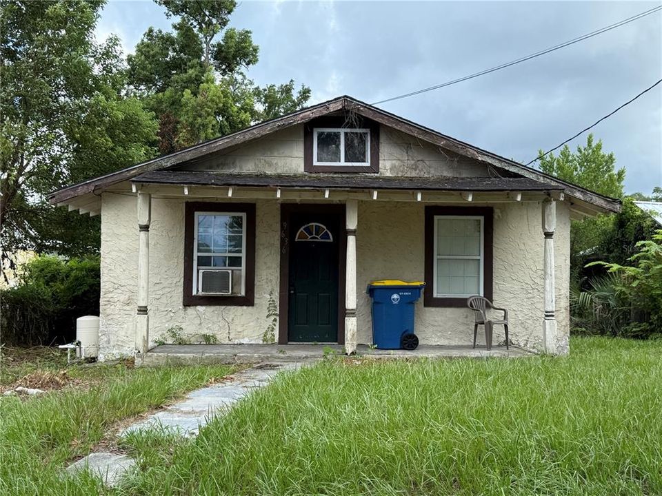 Recently Sold: $60,000 (1 beds, 1 baths, 597 Square Feet)