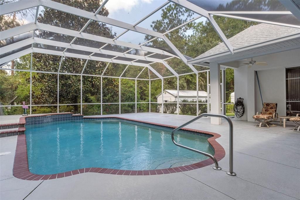 Active With Contract: $569,900 (3 beds, 3 baths, 2775 Square Feet)