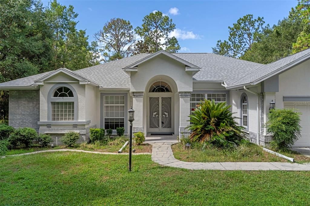 Active With Contract: $569,900 (3 beds, 3 baths, 2775 Square Feet)