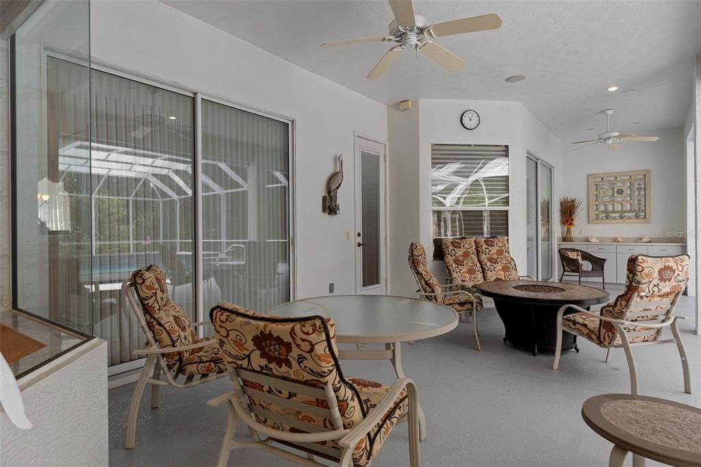 Active With Contract: $569,900 (3 beds, 3 baths, 2775 Square Feet)