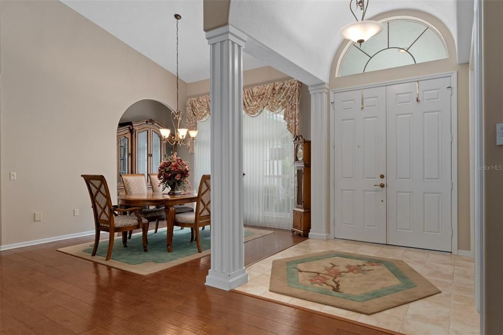 Active With Contract: $569,900 (3 beds, 3 baths, 2775 Square Feet)