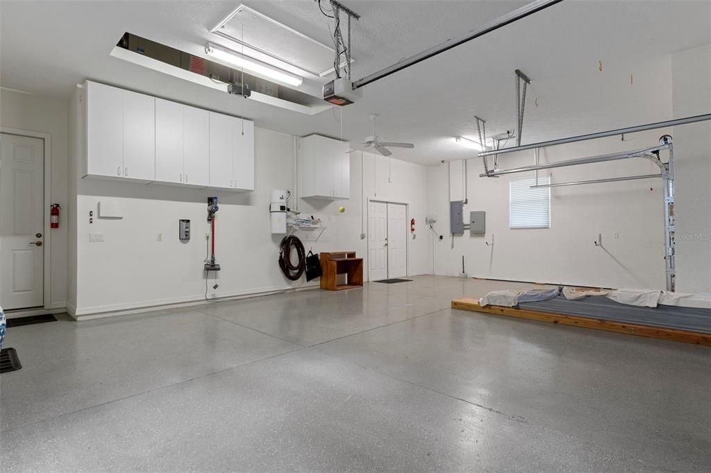 Active With Contract: $569,900 (3 beds, 3 baths, 2775 Square Feet)