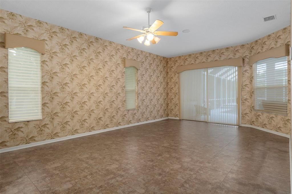 Active With Contract: $569,900 (3 beds, 3 baths, 2775 Square Feet)