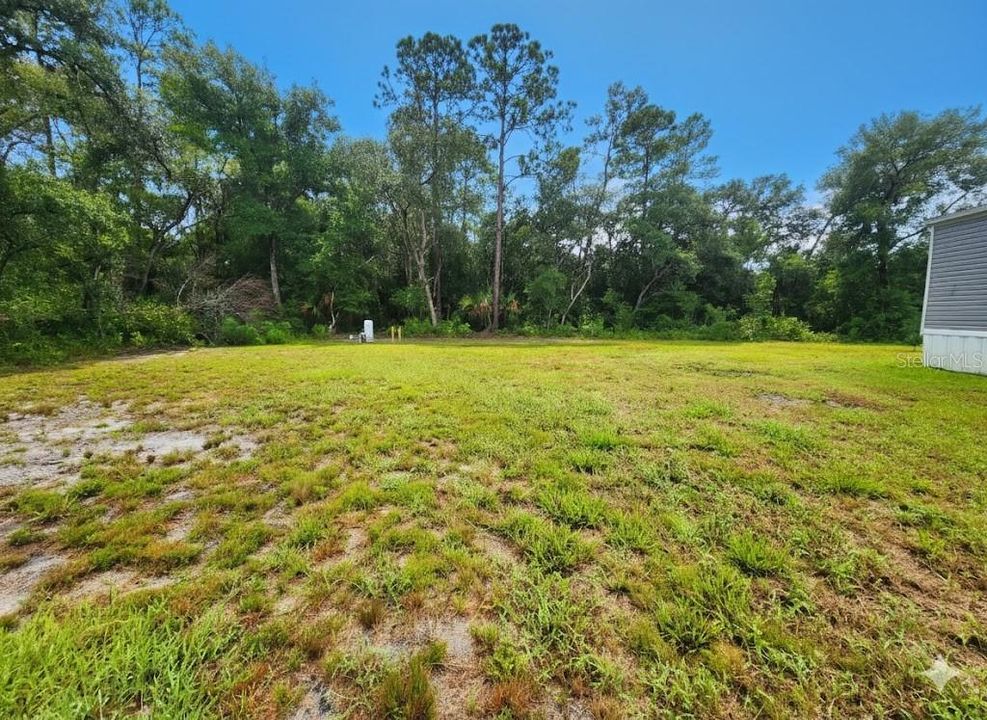 合同活跃: $138,000 (2 贝兹, 2 浴室, 918 平方英尺)