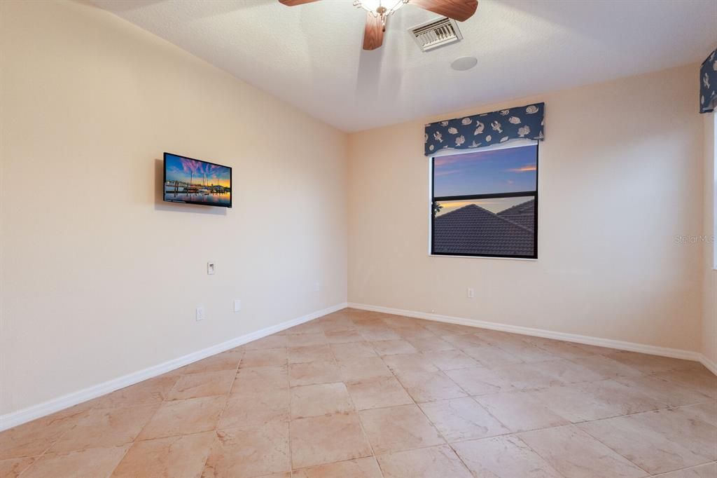 For Sale: $1,249,000 (4 beds, 3 baths, 3052 Square Feet)