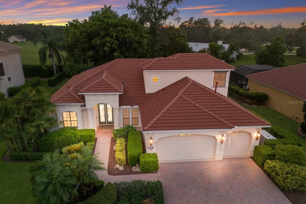 For Sale: $1,249,000 (4 beds, 3 baths, 3052 Square Feet)