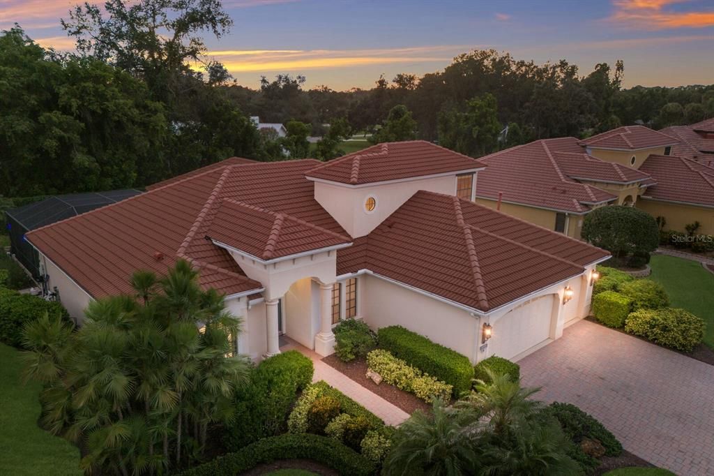 For Sale: $1,249,000 (4 beds, 3 baths, 3052 Square Feet)