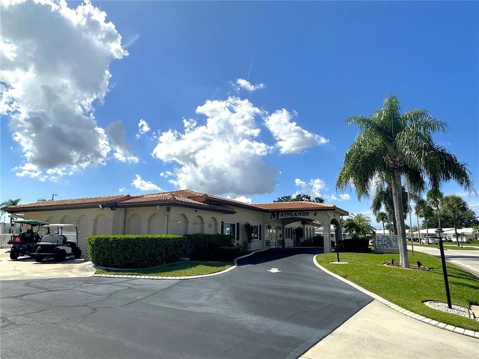 Active With Contract: $225,000 (2 beds, 1 baths, 1328 Square Feet)