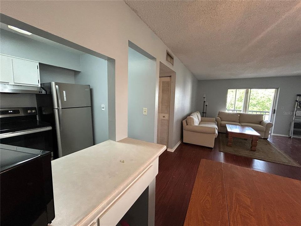 En Renta: $1,250 (1 camas, 1 baños, 702 Pies cuadrados)