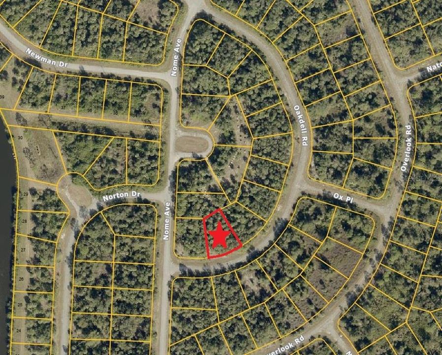 En Venta: $8,500 (0.25 acres)