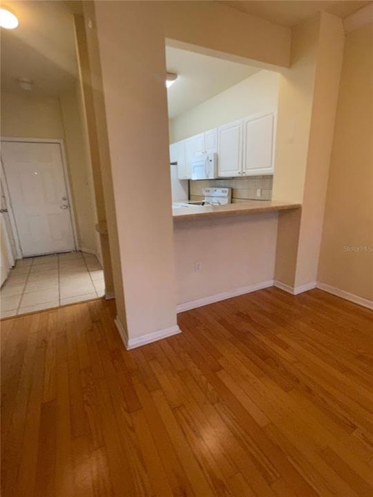 В аренду: $1,475 (2 спален, 2 ванн, 1275 Квадратных фут)