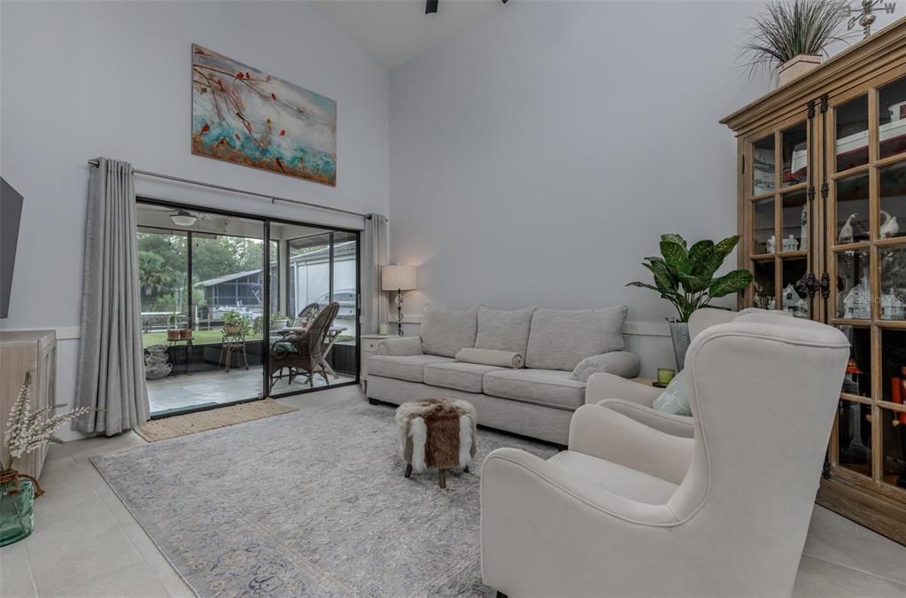 For Sale: $749,000 (3 beds, 2 baths, 1874 Square Feet)