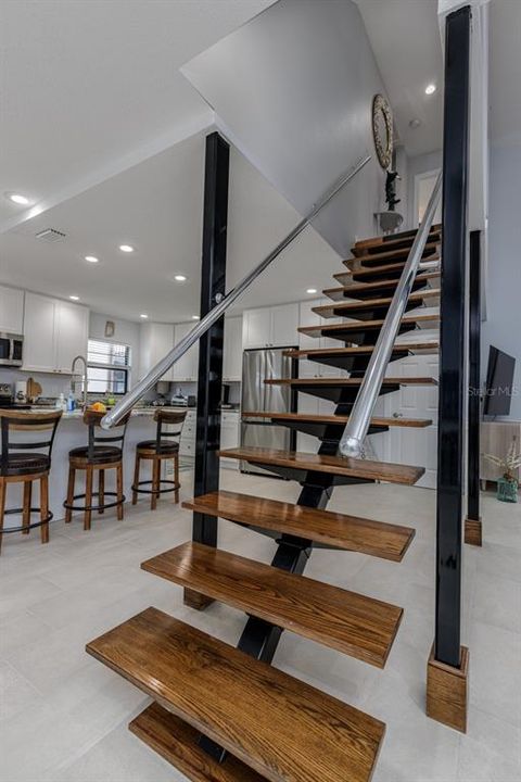 For Sale: $749,000 (3 beds, 2 baths, 1874 Square Feet)