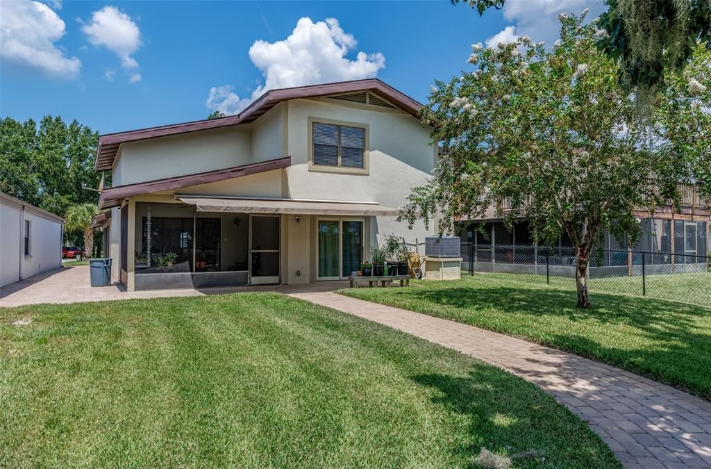 For Sale: $749,000 (3 beds, 2 baths, 1874 Square Feet)
