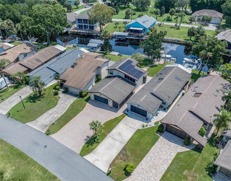 For Sale: $749,000 (3 beds, 2 baths, 1874 Square Feet)