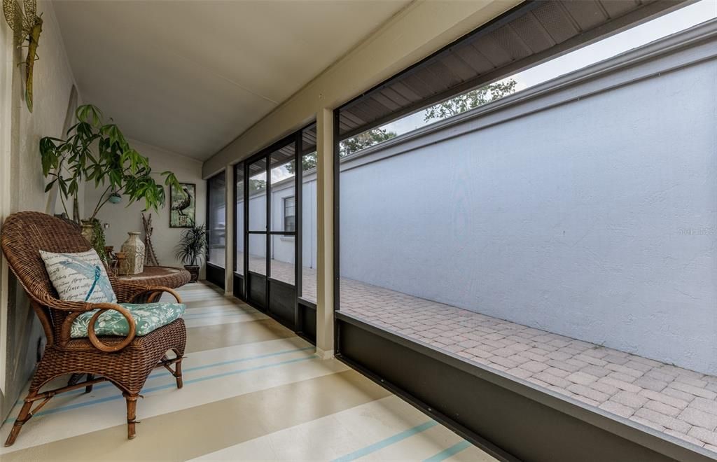 For Sale: $749,000 (3 beds, 2 baths, 1874 Square Feet)