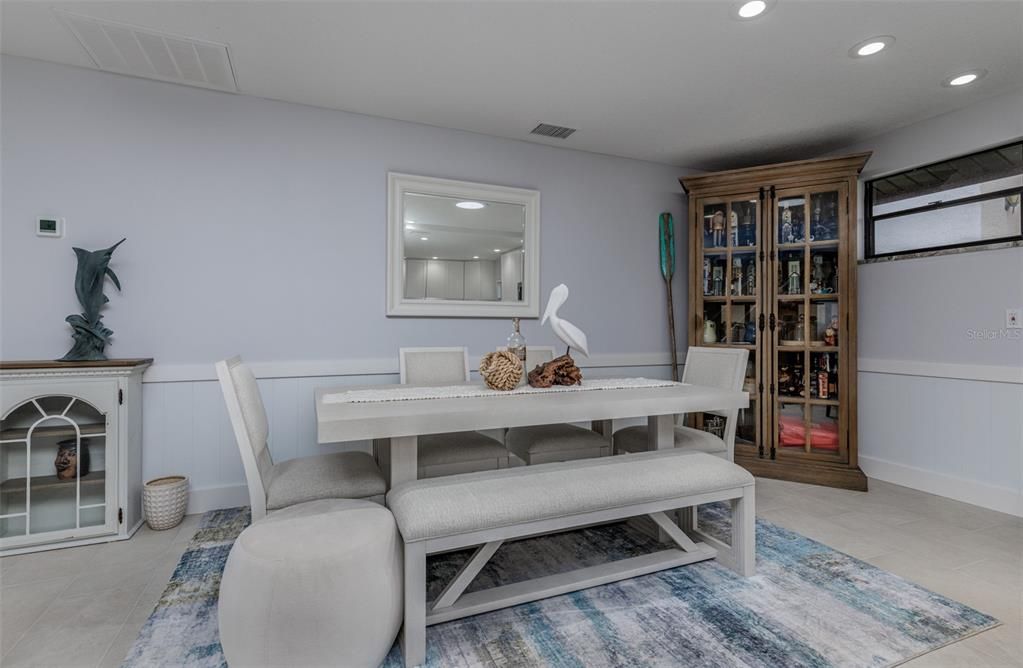 For Sale: $749,000 (3 beds, 2 baths, 1874 Square Feet)