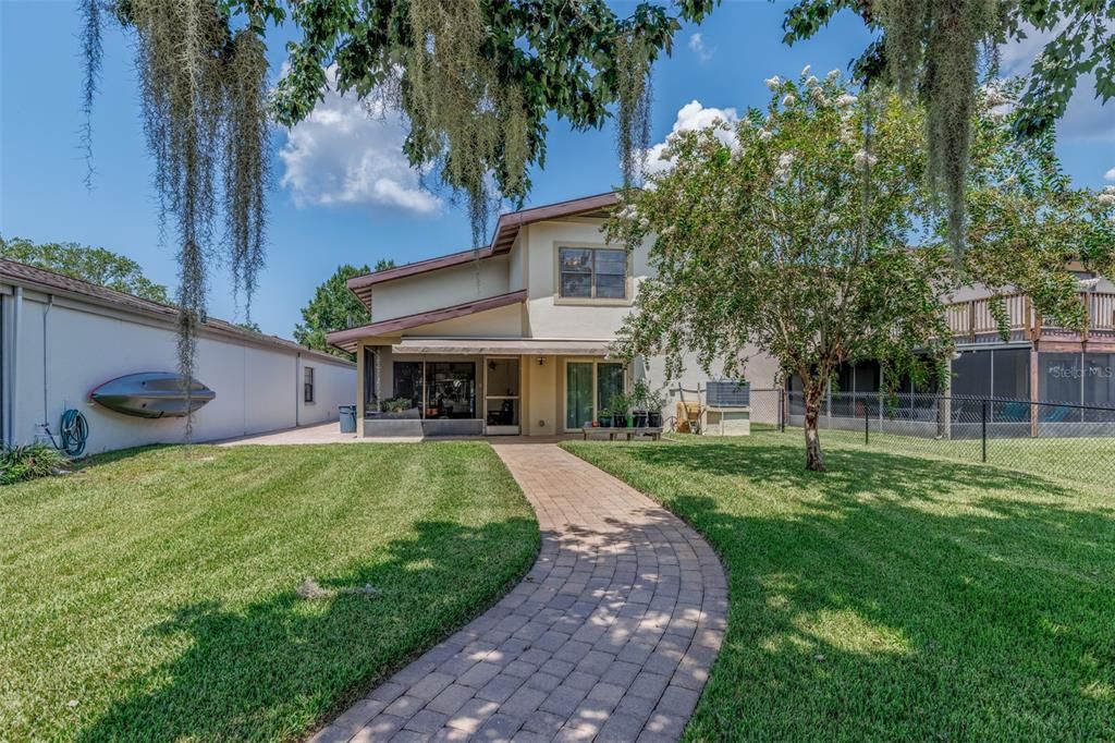 For Sale: $749,000 (3 beds, 2 baths, 1874 Square Feet)