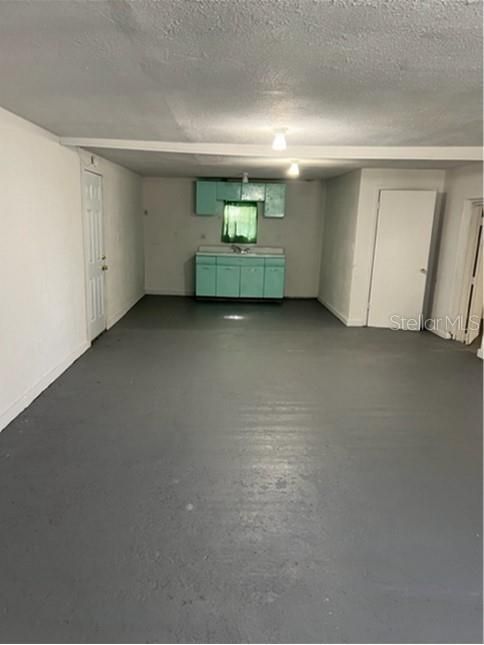 На продажу: $30,000 (0 спален, 0 ванн, 1548 Квадратных фут)