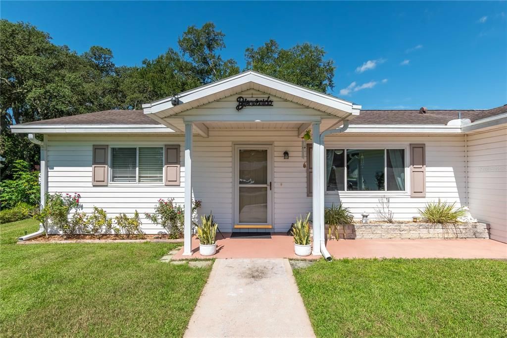 待售: $249,900 (2 贝兹, 2 浴室, 1296 平方英尺)