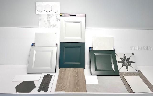 合同活跃: $1,249,000 (4 贝兹, 3 浴室, 3313 平方英尺)