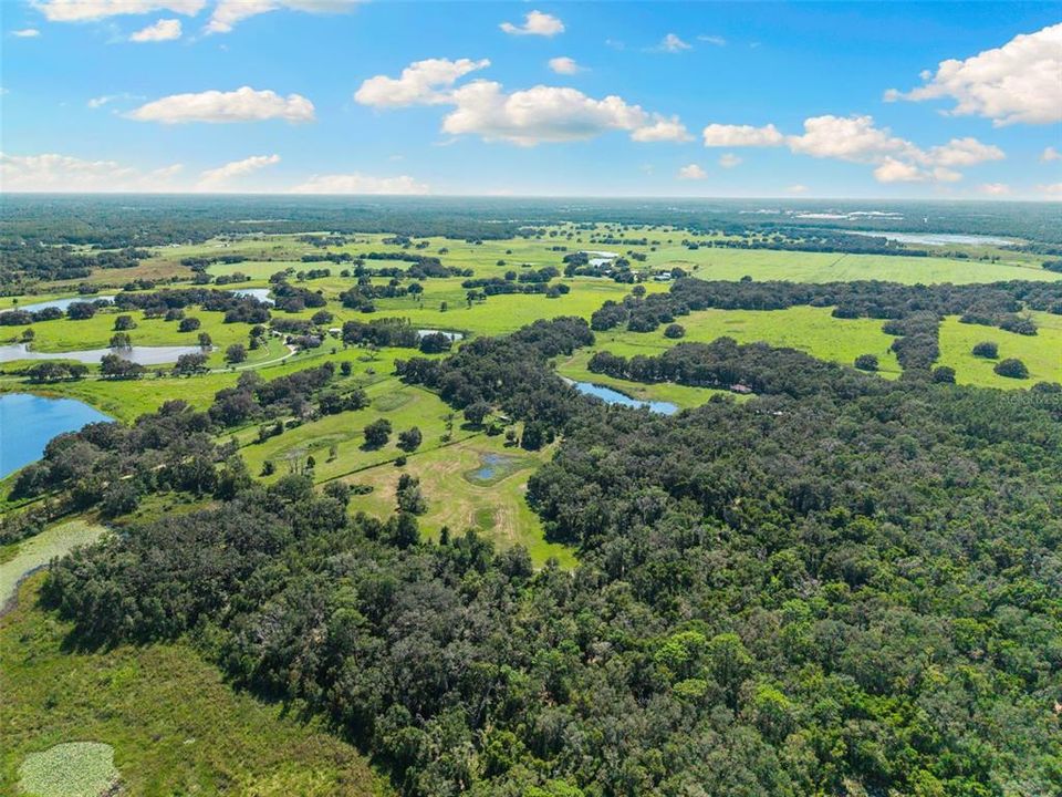 En Venta: $1,875,000 (3 camas, 2 baños, 1600 Pies cuadrados)