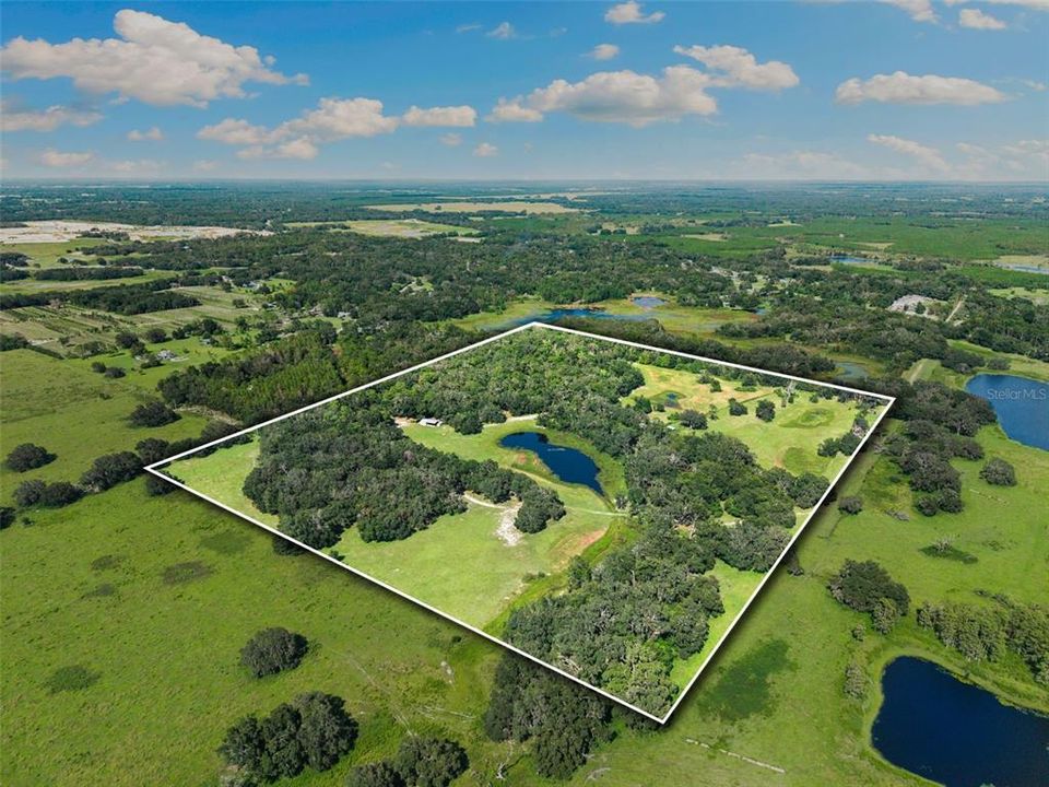 En Venta: $1,875,000 (3 camas, 2 baños, 1600 Pies cuadrados)