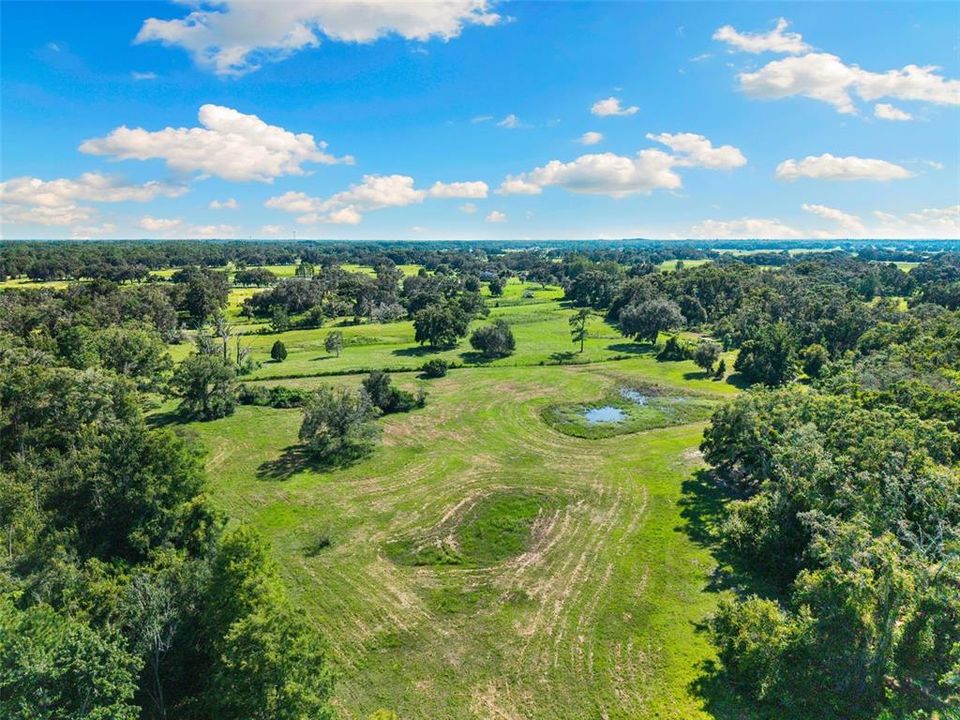 En Venta: $1,875,000 (3 camas, 2 baños, 1600 Pies cuadrados)