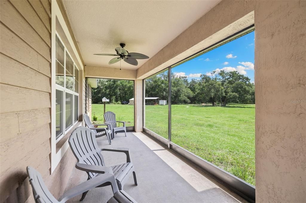 En Venta: $1,875,000 (3 camas, 2 baños, 1600 Pies cuadrados)