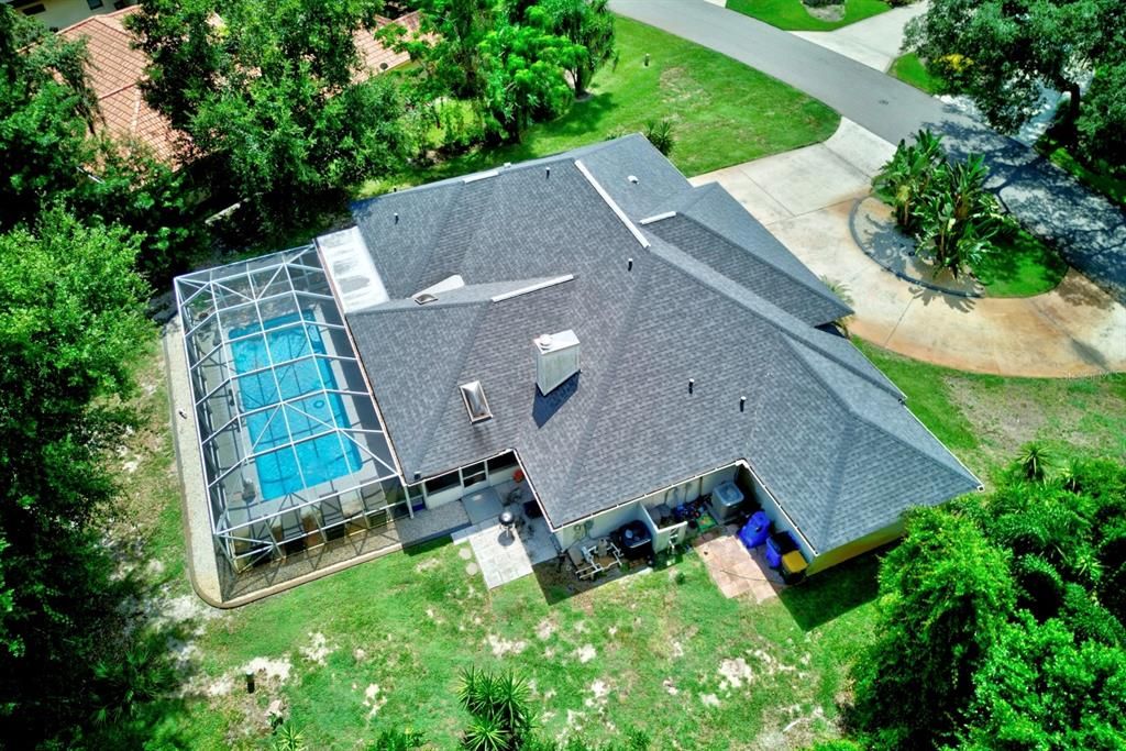 For Sale: $415,000 (4 beds, 2 baths, 2272 Square Feet)