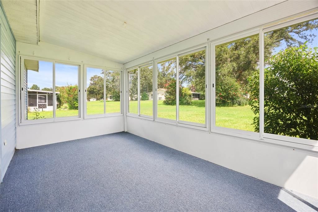 Active With Contract: $160,000 (2 beds, 2 baths, 1144 Square Feet)