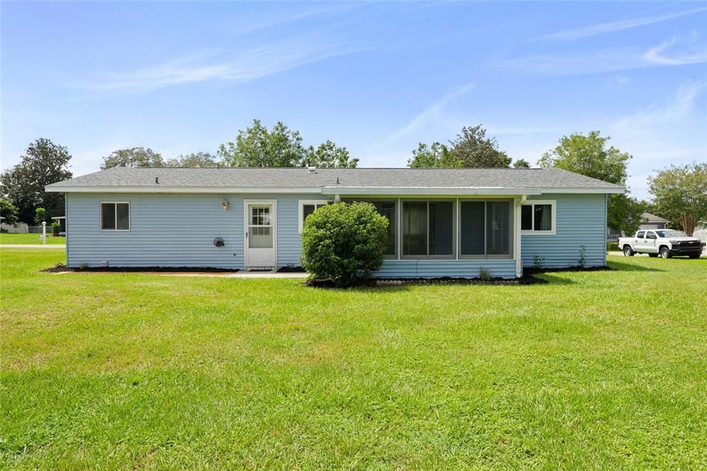 Active With Contract: $160,000 (2 beds, 2 baths, 1144 Square Feet)