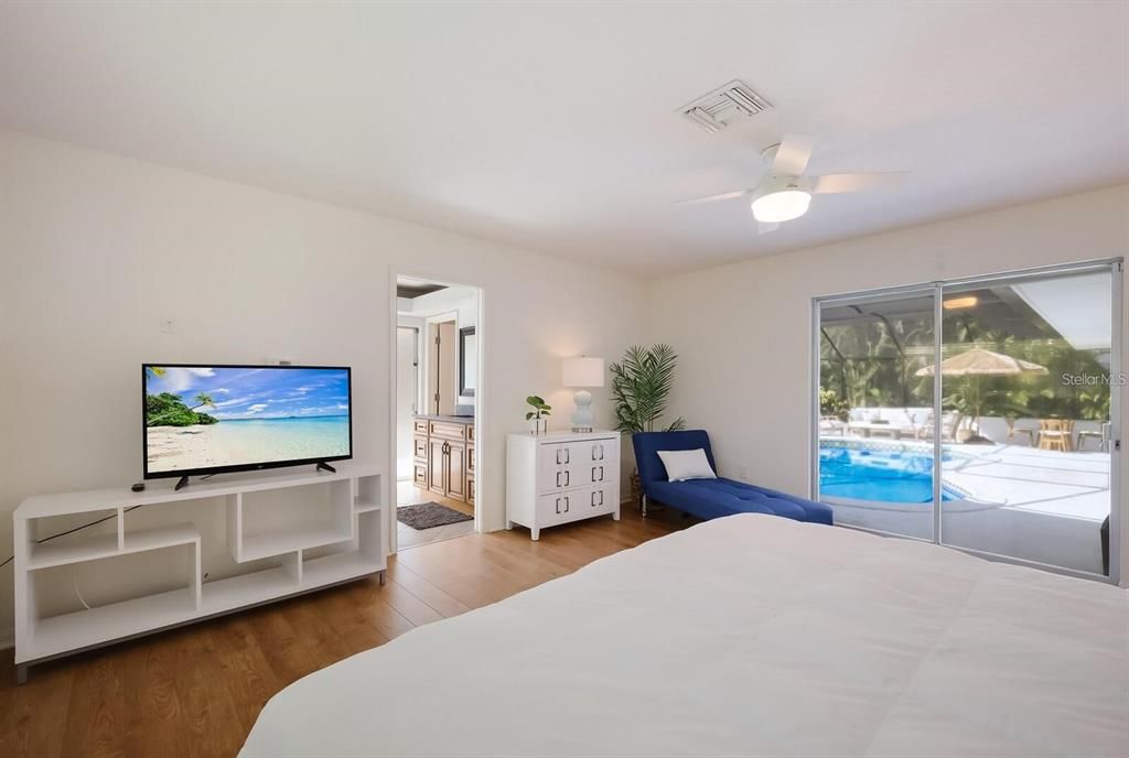 En Renta: $10,500 (3 camas, 2 baños, 2414 Pies cuadrados)