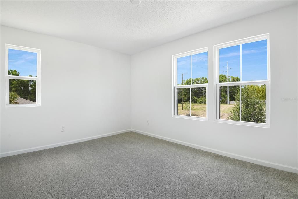 For Sale: $480,597 (5 beds, 3 baths, 3030 Square Feet)