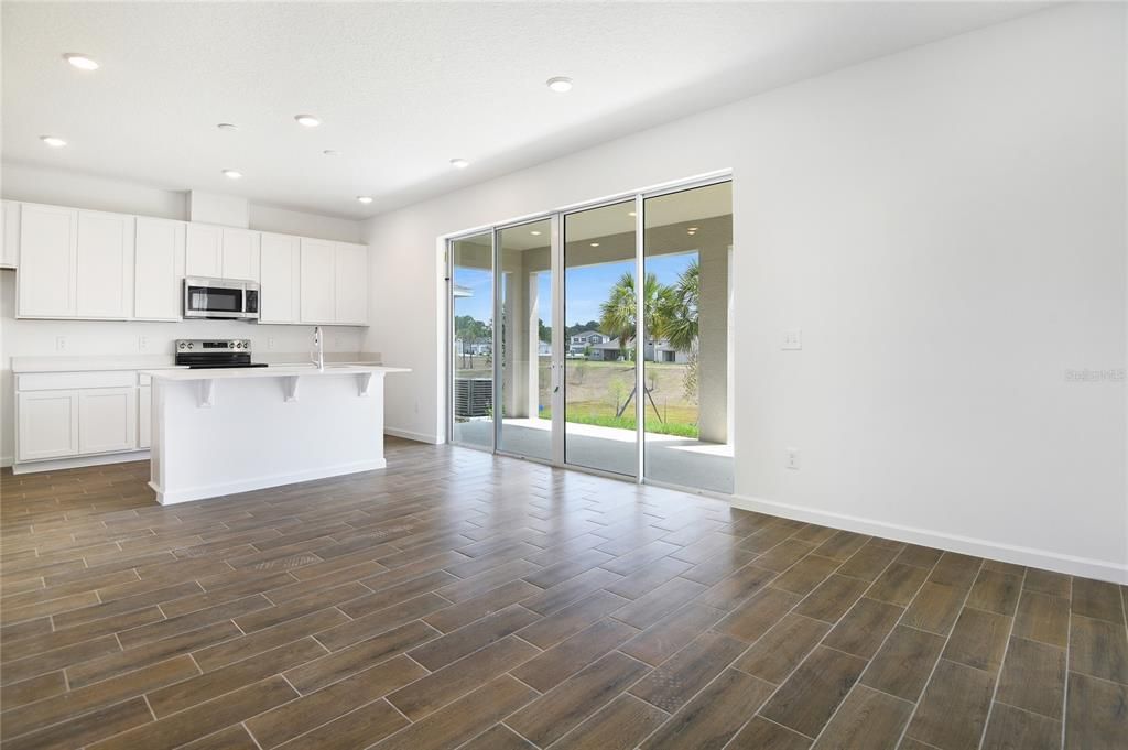 For Sale: $480,597 (5 beds, 3 baths, 3030 Square Feet)