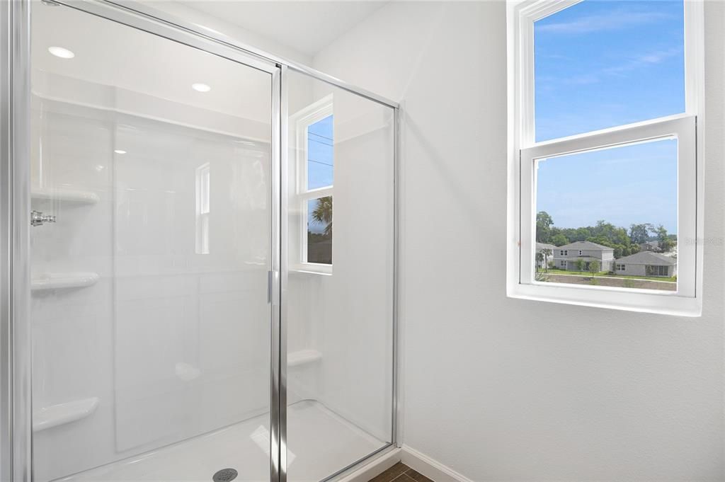 For Sale: $480,597 (5 beds, 3 baths, 3030 Square Feet)