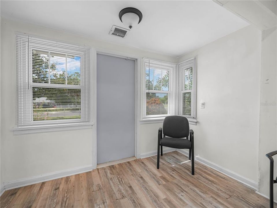 En Venta: $374,900 (0 camas, 0 baños, 2041 Pies cuadrados)