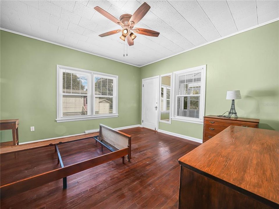 En Venta: $374,900 (0 camas, 0 baños, 2041 Pies cuadrados)