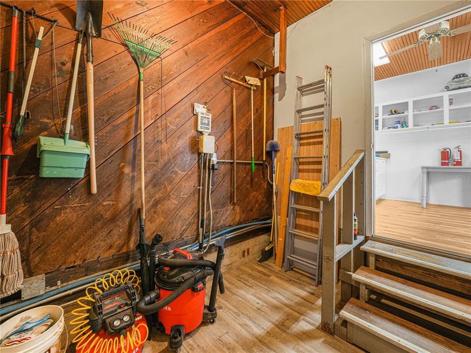 En Venta: $374,900 (0 camas, 0 baños, 2041 Pies cuadrados)