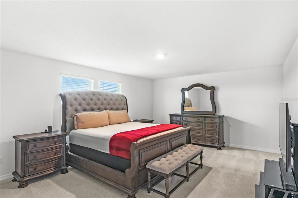 待售: $675,000 (5 贝兹, 3 浴室, 2790 平方英尺)