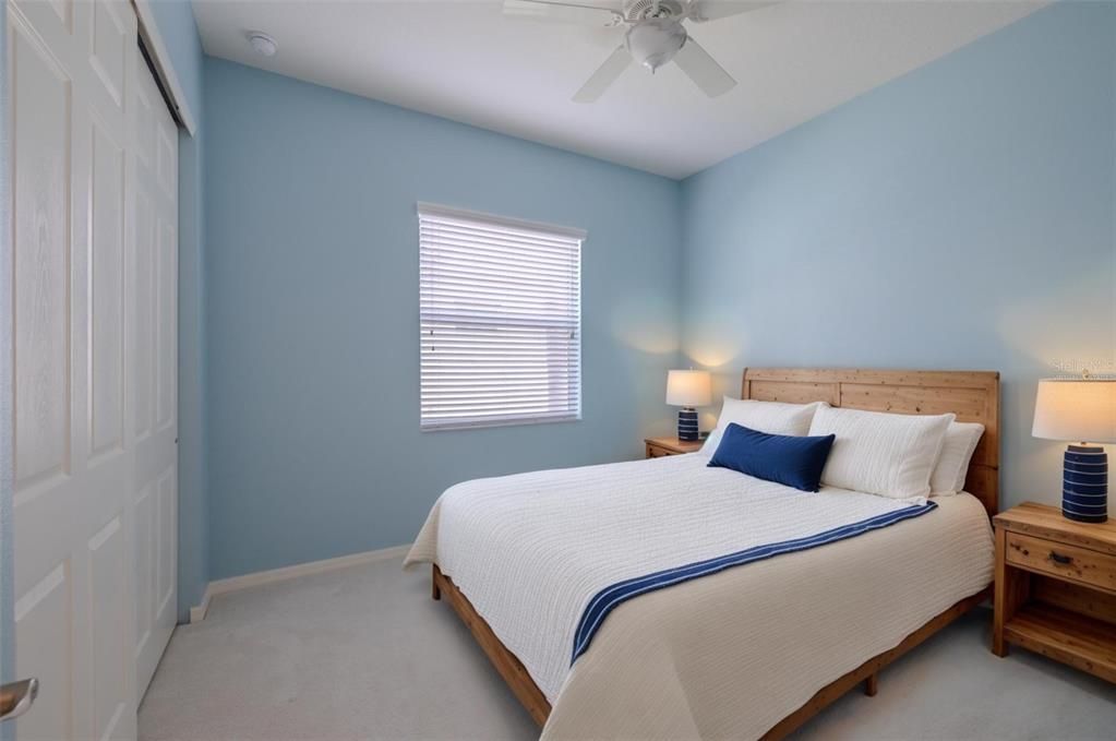 For Sale: $399,900 (3 beds, 2 baths, 2087 Square Feet)