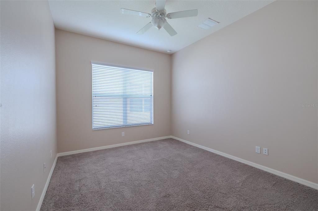 For Sale: $399,900 (3 beds, 2 baths, 2087 Square Feet)