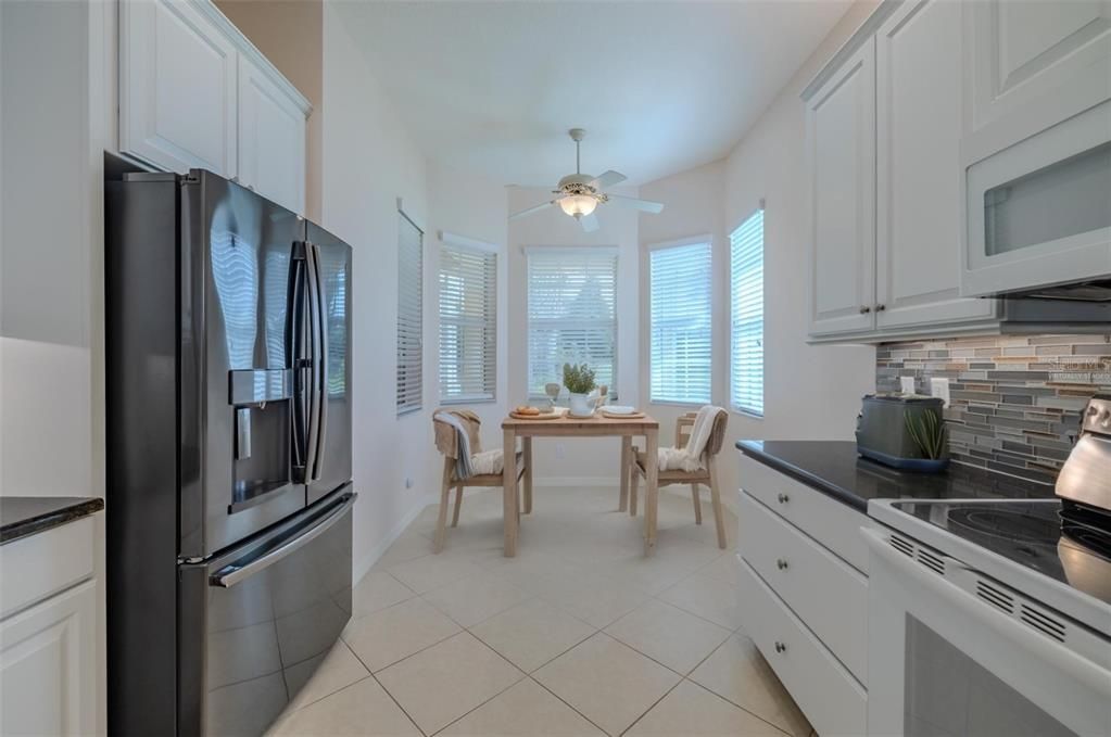 For Sale: $399,900 (3 beds, 2 baths, 2087 Square Feet)