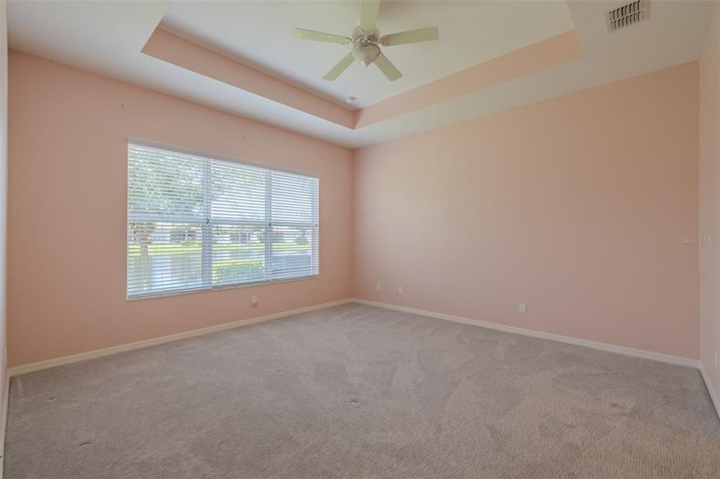 For Sale: $399,900 (3 beds, 2 baths, 2087 Square Feet)