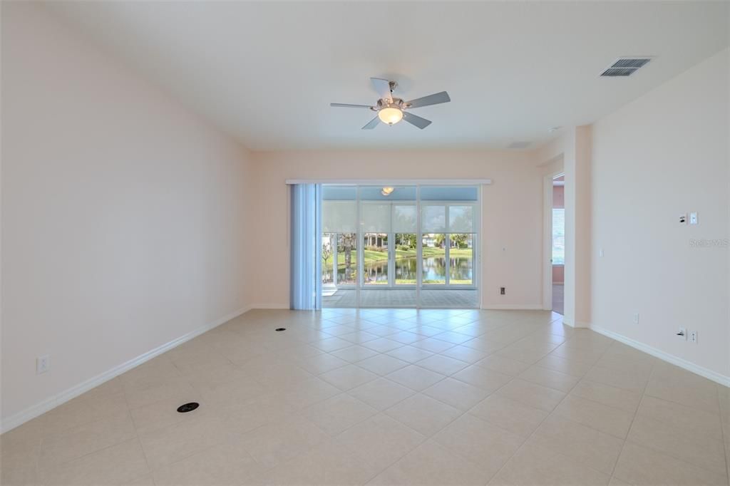 For Sale: $399,900 (3 beds, 2 baths, 2087 Square Feet)