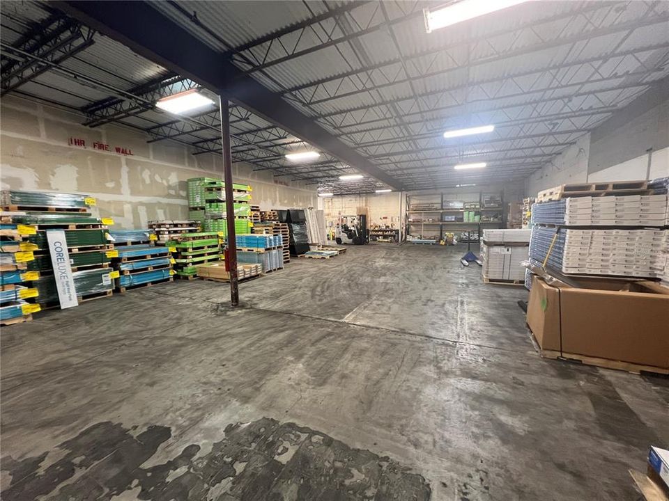 待售: $136,320 (0 贝兹, 0 浴室, 126478 平方英尺)