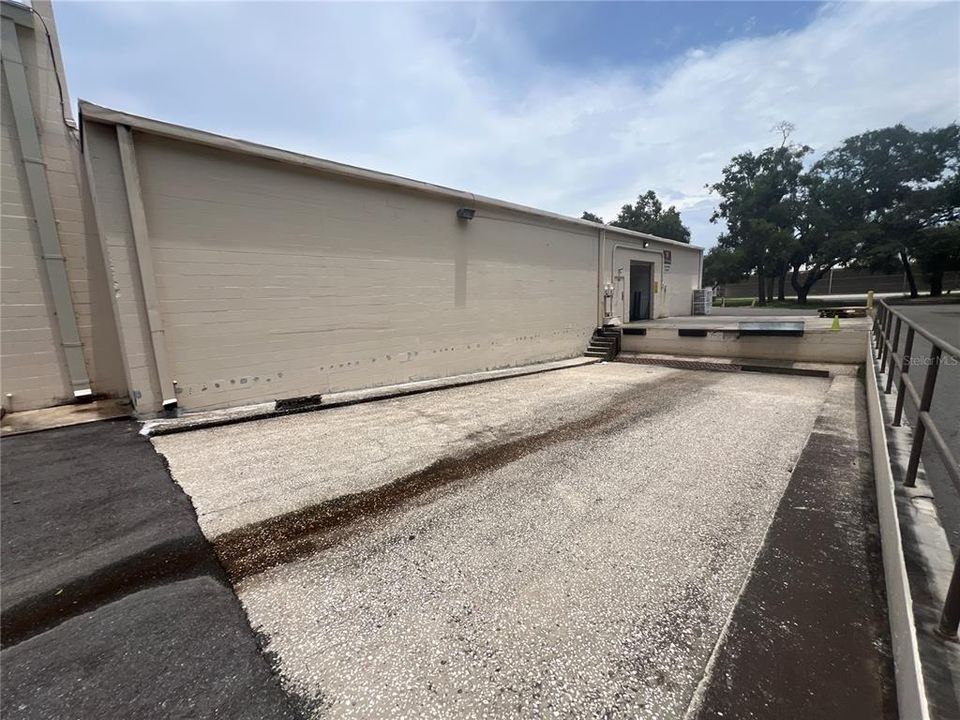 待售: $136,320 (0 贝兹, 0 浴室, 126478 平方英尺)