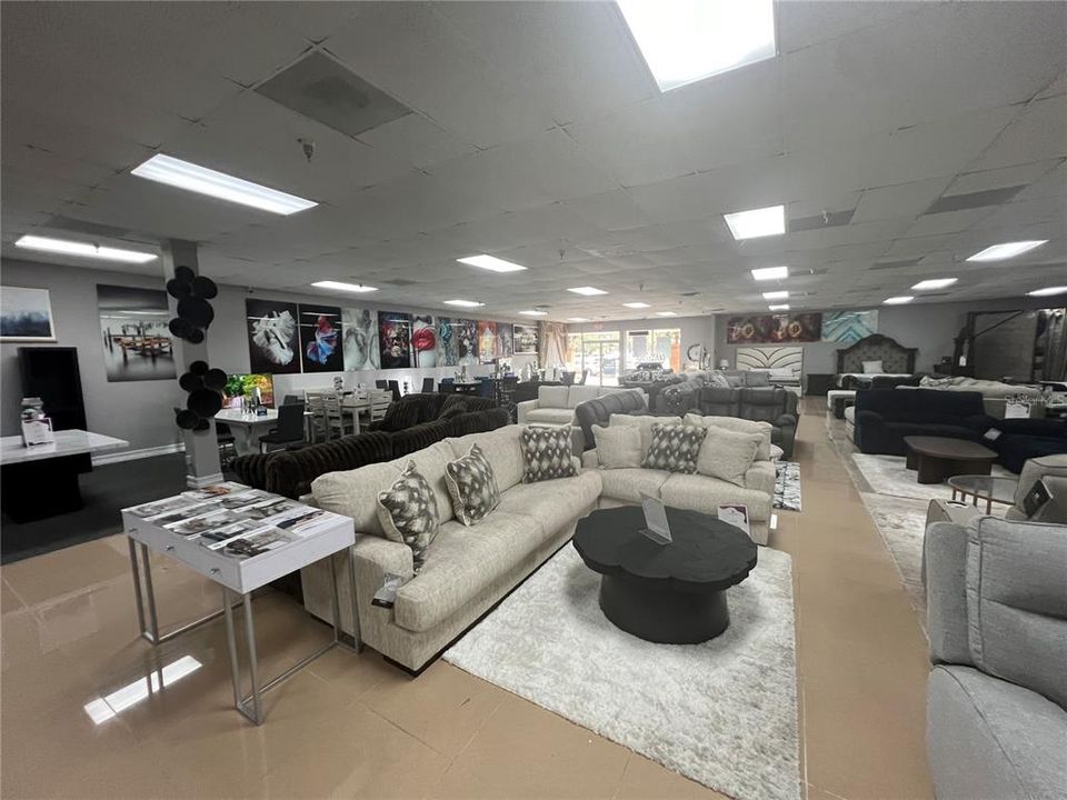 待售: $136,320 (0 贝兹, 0 浴室, 126478 平方英尺)