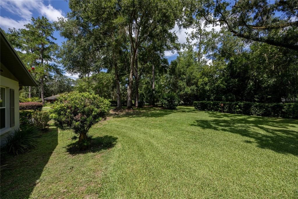 Active With Contract: $399,000 (3 beds, 2 baths, 2718 Square Feet)