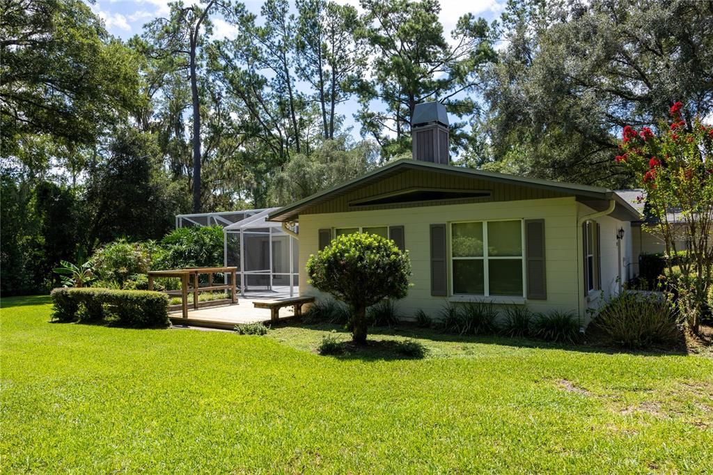 Active With Contract: $399,000 (3 beds, 2 baths, 2718 Square Feet)